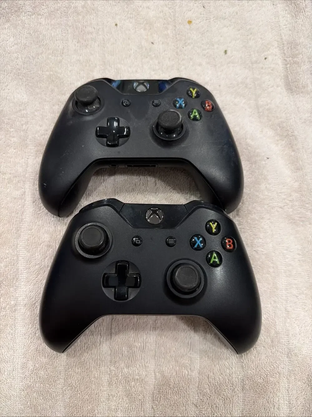 Lot 2 Genuine OEM Microsoft Wireless Controller for Xbox Series